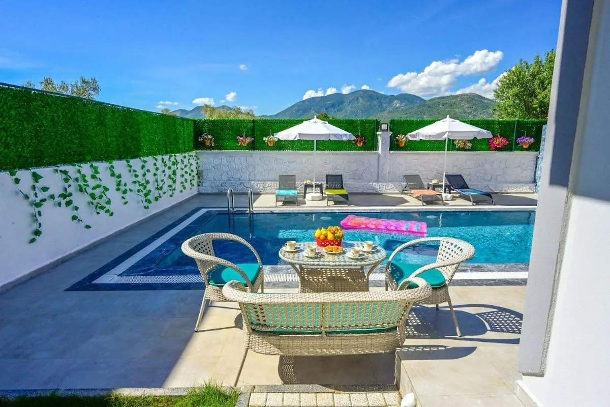 Villa For Families In Nature Fethiye 0*,